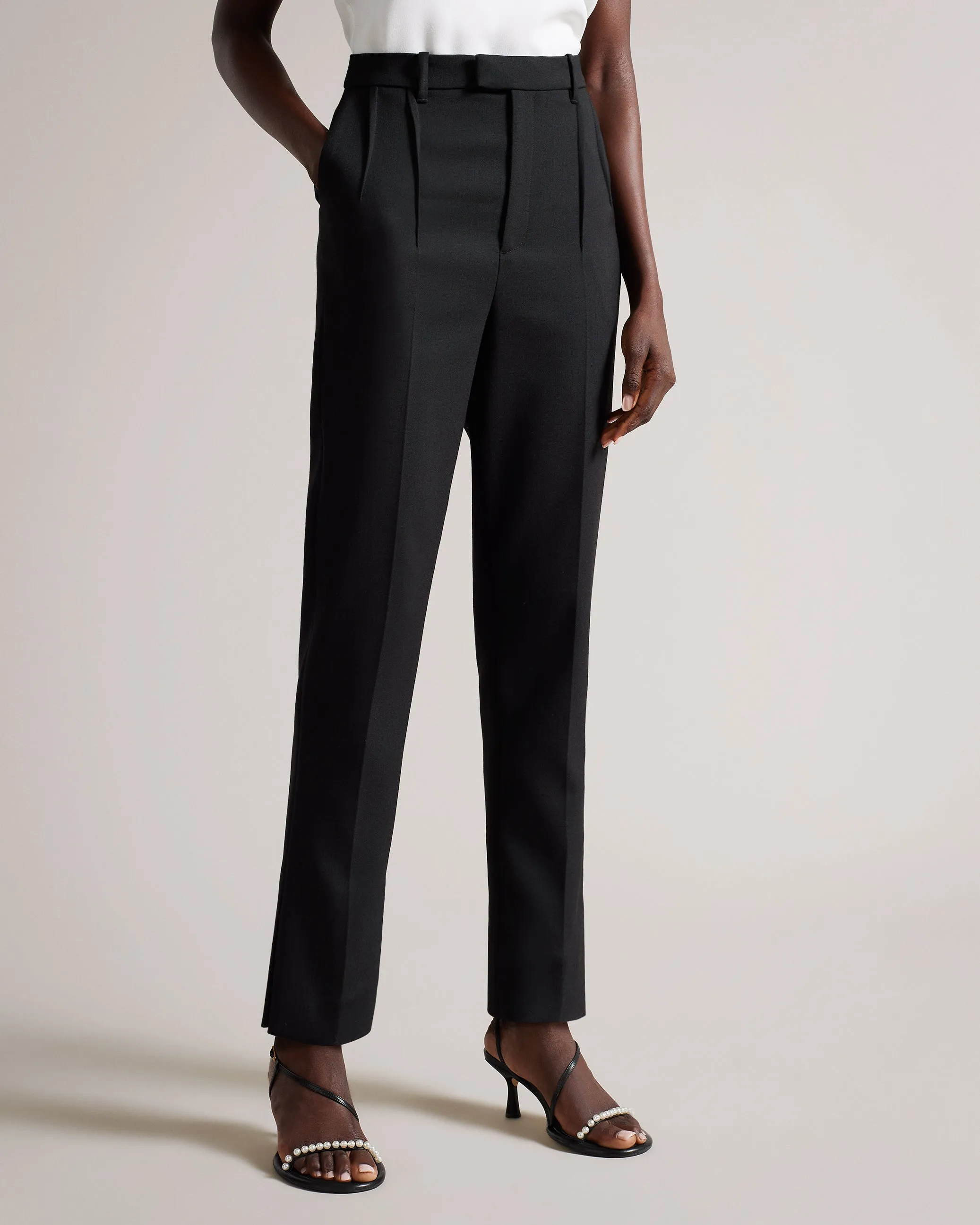 Frittat Tailored Cigarette Trousers With Darts Black